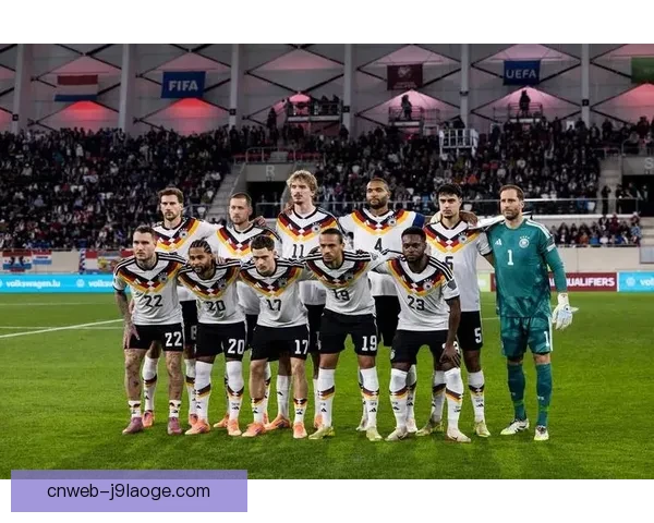 2025欧冠瑞士轮赛制引爆足坛热议公平性与观赏性如何兼顾引发深度讨论